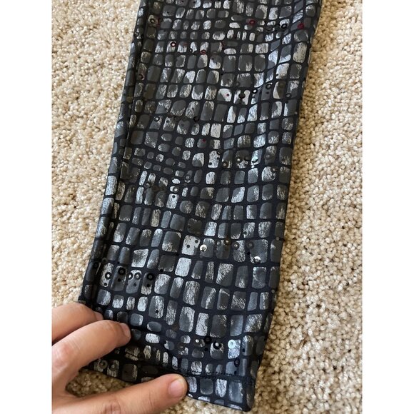 Torrid Leggings Size 1 Women's Black Shiny Sequin Animal Print Pull On Leggings - Picture 2 of 10